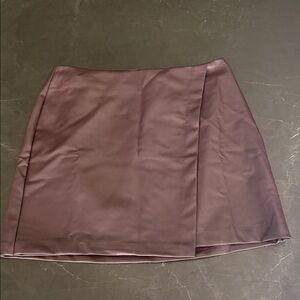 Old Navy Women's Mini Skirt in Plum